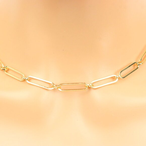 "Minimalist & Elegant Necklace Chain – Perfect for Women & Girls | UNVRC1573 - Picture 8 of 10